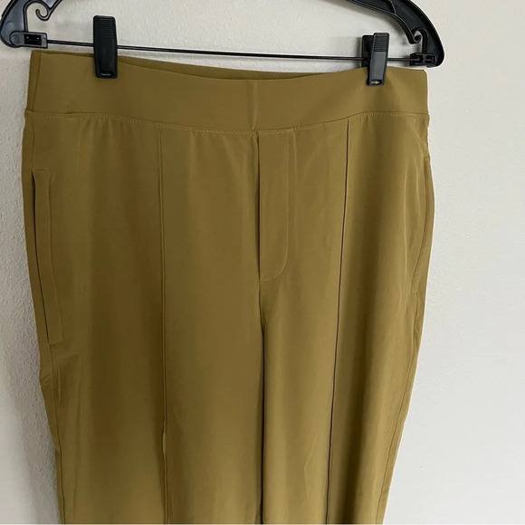 NWOT ATHLETA Vienna Slim Pant Tapestry Gold Casual Women’s 12 - Picture 4 of 11